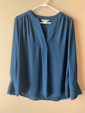 Counterparts Teal Blue V-Neck Long Sleeve Blouse